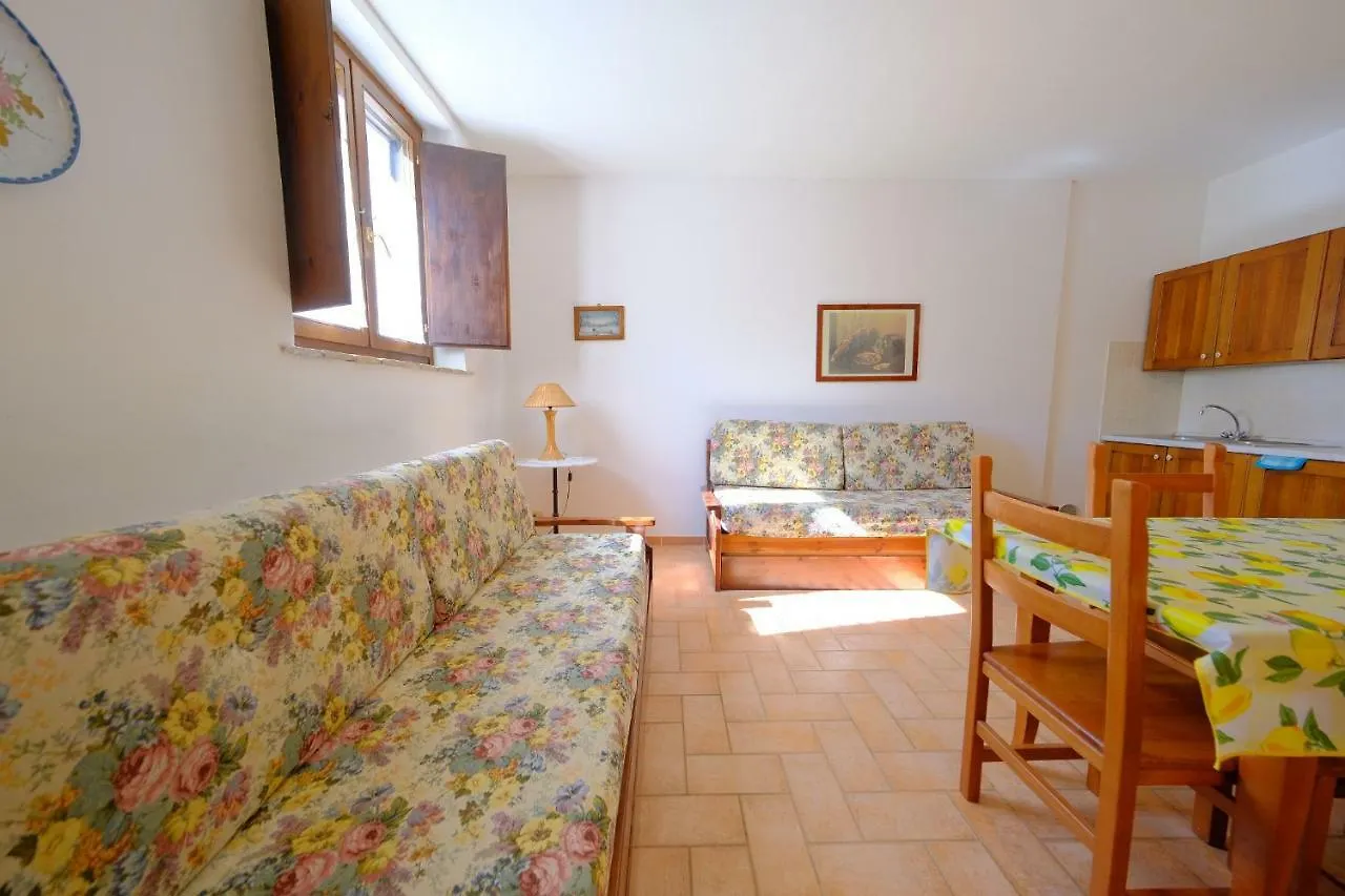 Agriturismo Montegonfoli Villa San Gimignano Италия